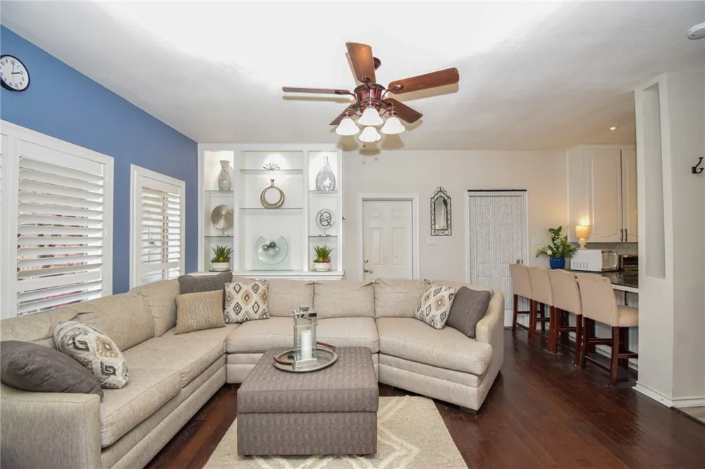 4505 Grand Lake Drive Corpus Christi, TX 78413