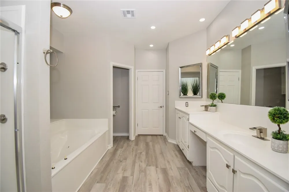 4505 Grand Lake Drive Corpus Christi, TX 78413