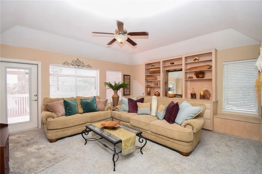 4505 Grand Lake Drive Corpus Christi, TX 78413