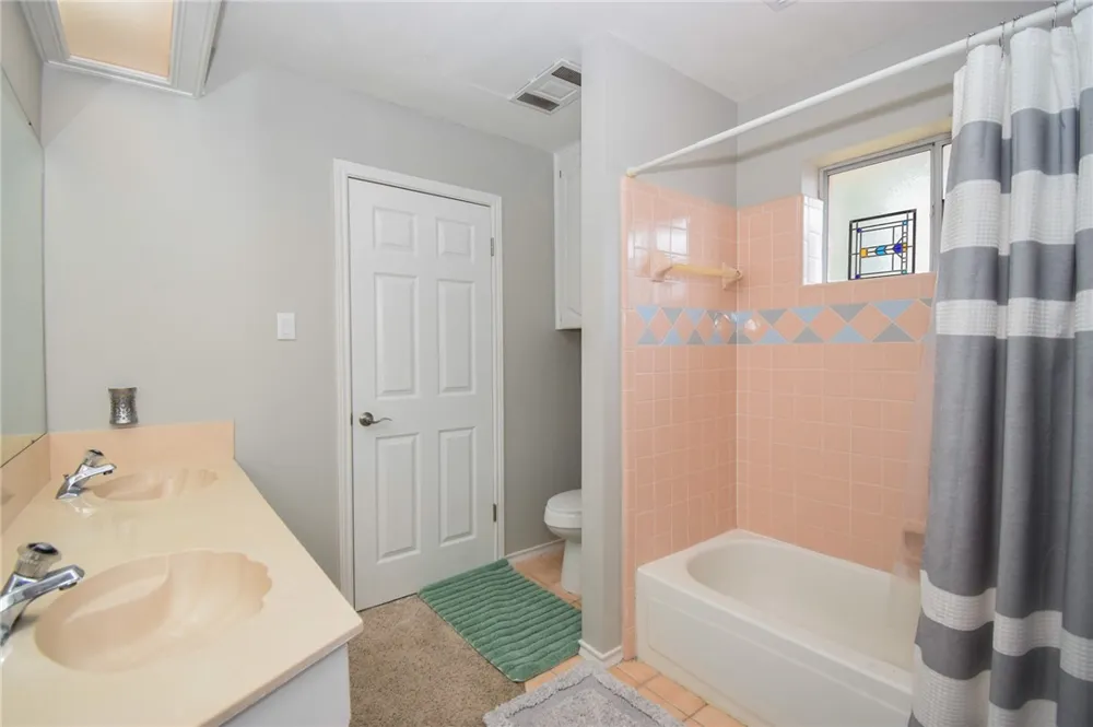 4505 Grand Lake Drive Corpus Christi, TX 78413