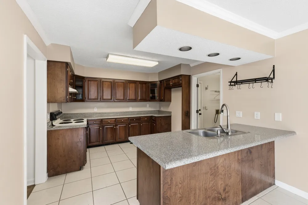 6713 Harvest Run Drive Harrison, TN 37341
