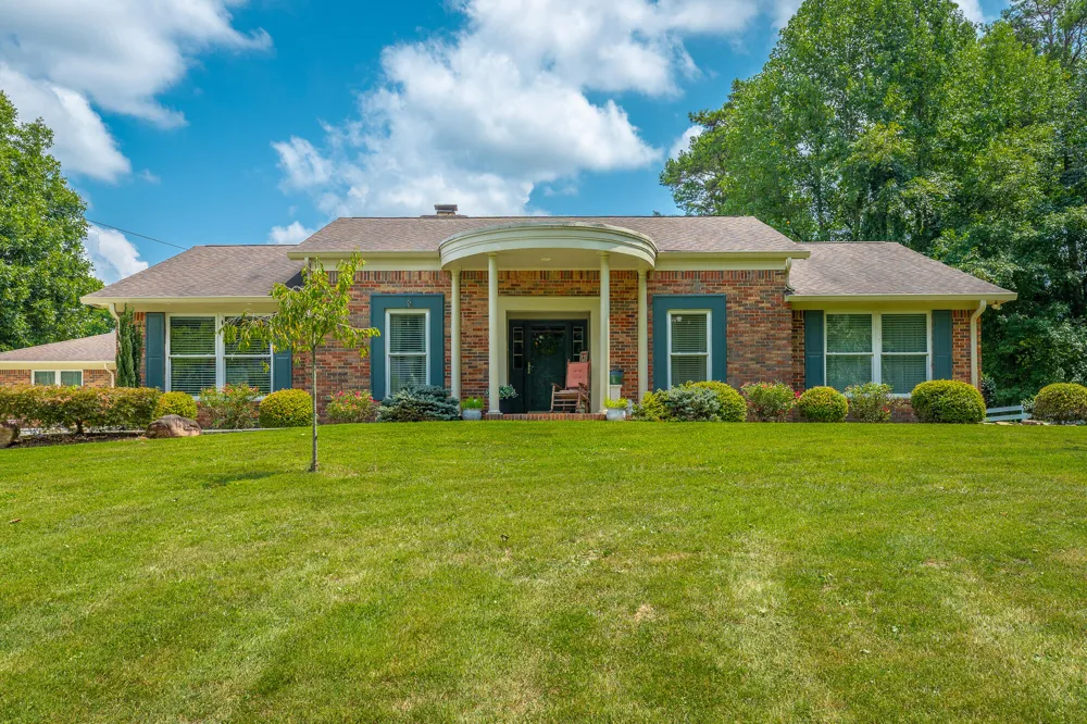 240 Horseshoe Circle Dayton, TN 37321