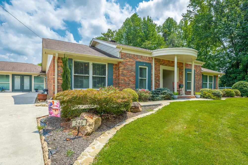 240 Horseshoe Circle Dayton, TN 37321