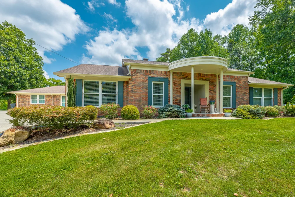 240 Horseshoe Circle Dayton, TN 37321