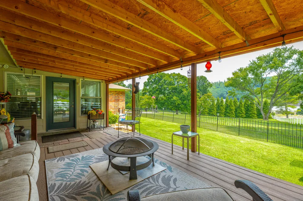 240 Horseshoe Circle Dayton, TN 37321