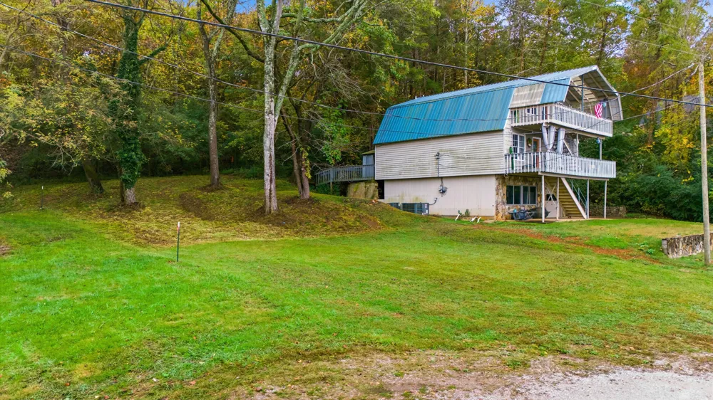 6352 Lynn Road Harrison, TN 37341