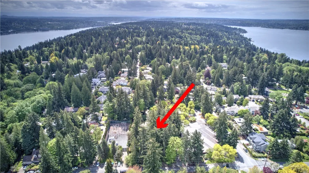 8817 SE 44th Street Mercer Island, WA 98040
