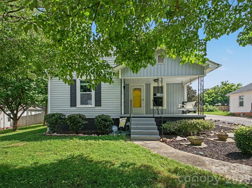1104 Venus Street Kannapolis, NC 28083