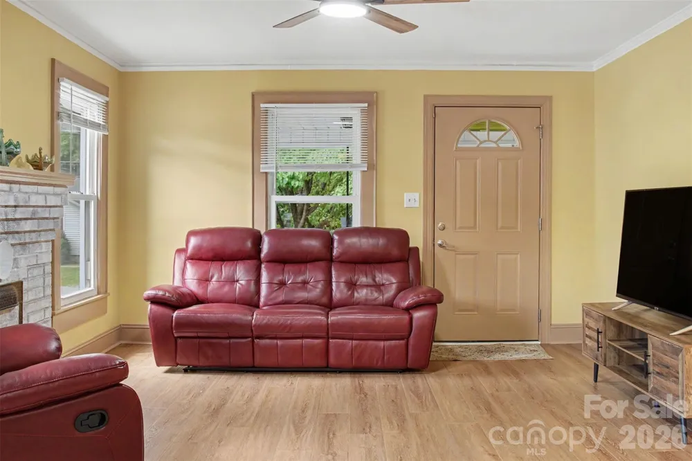 1104 Venus Street Kannapolis, NC 28083