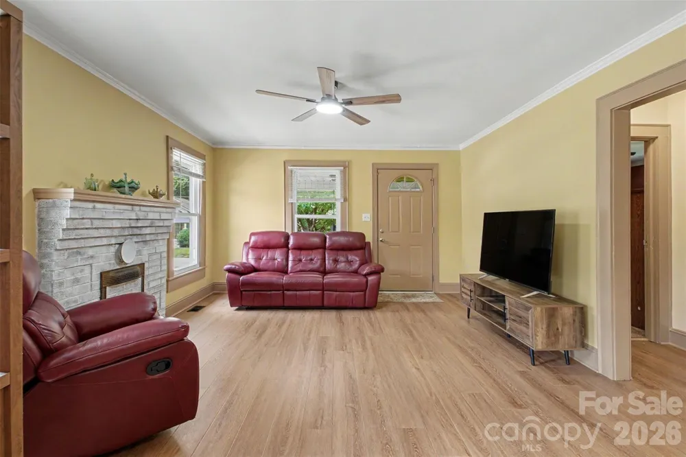 1104 Venus Street Kannapolis, NC 28083