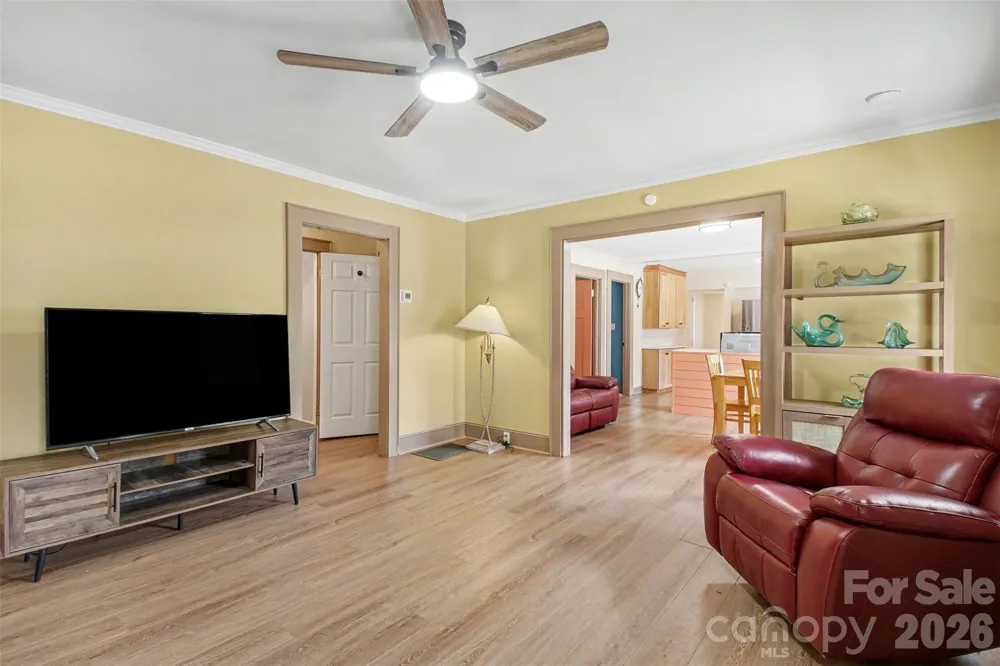 1104 Venus Street Kannapolis, NC 28083