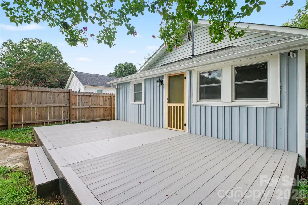 1104 Venus Street Kannapolis, NC 28083