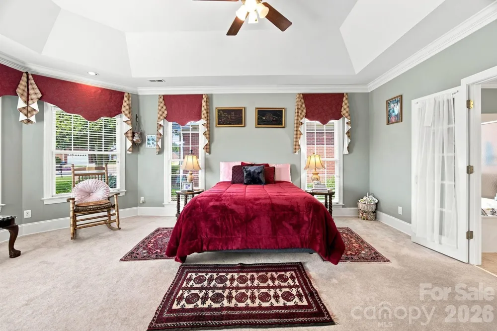 1511 Elkhart Circle Gastonia, NC 28054