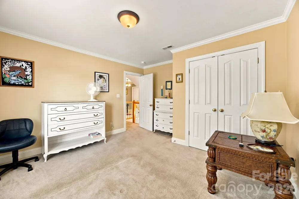 1511 Elkhart Circle Gastonia, NC 28054