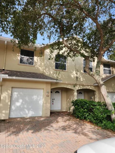 7958 Evelyn Court