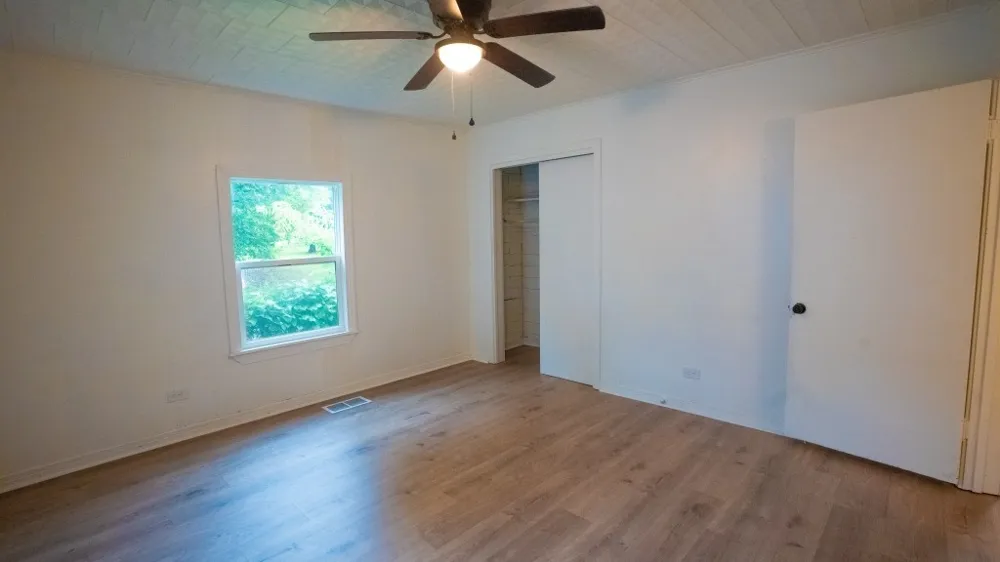 401 W Carolina Street Palestine, TX 75803