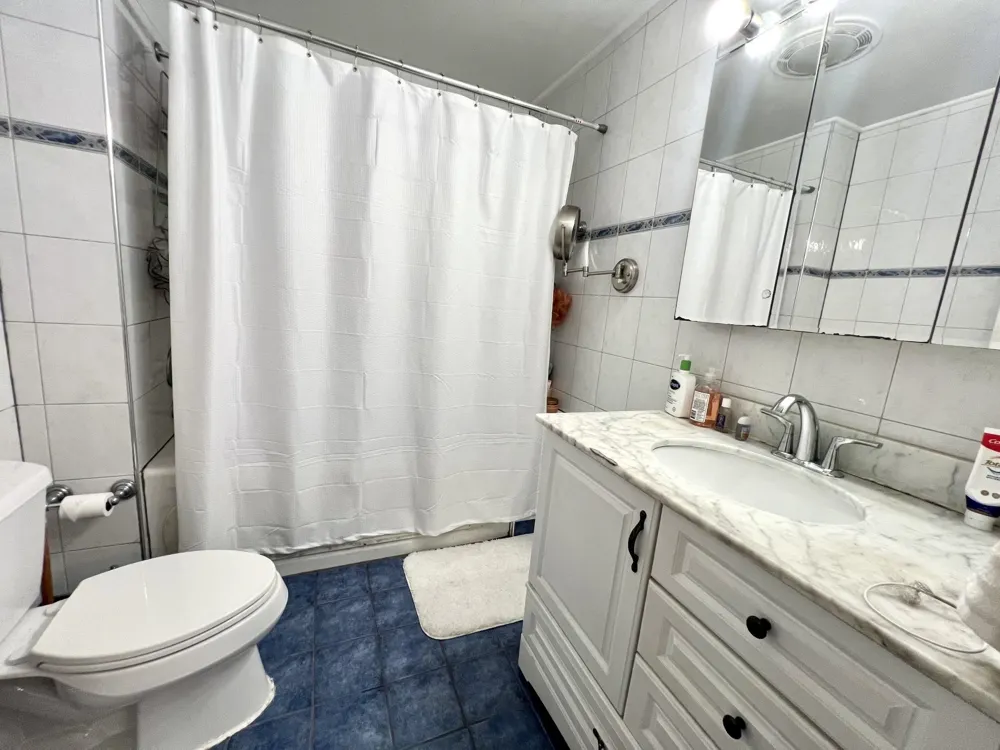 96 WEST 18TH ST Bayonne, NJ 07002
