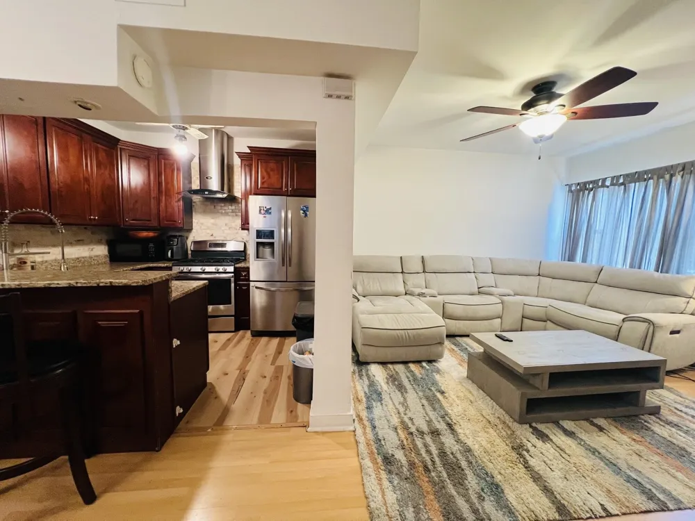 96 WEST 18TH ST Bayonne, NJ 07002