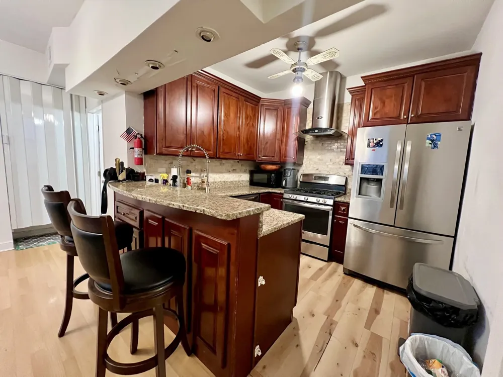 96 WEST 18TH ST Bayonne, NJ 07002