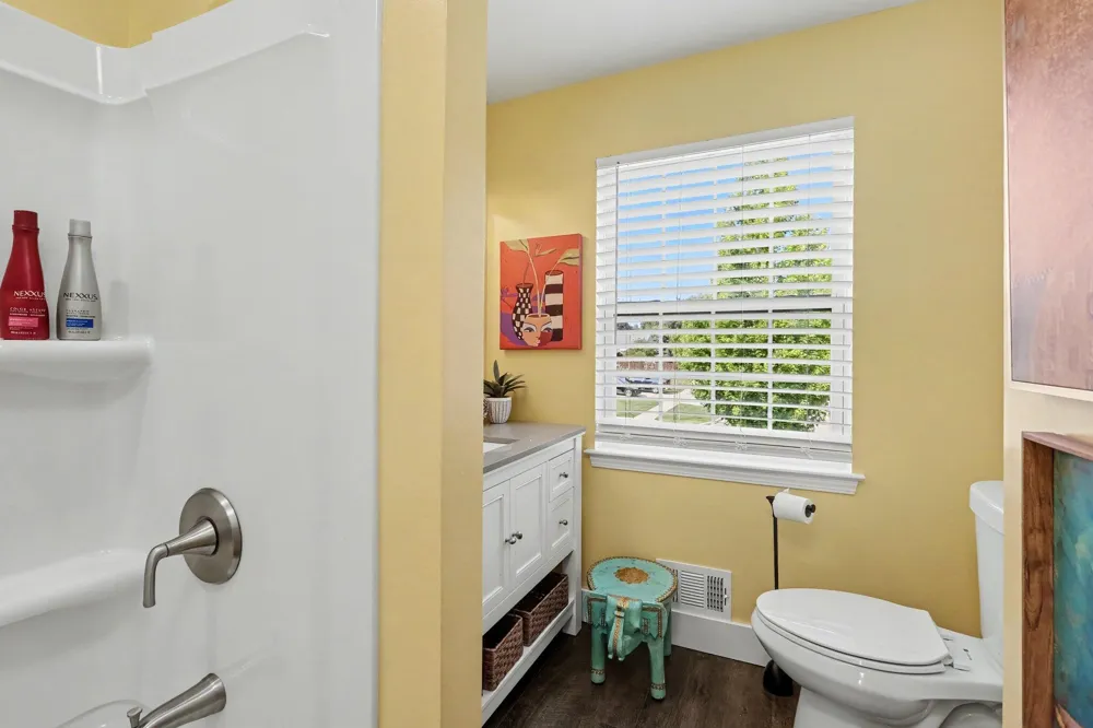 1362 Carston Lane Chelsea, MI 48118