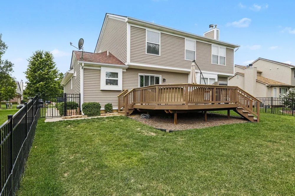 1362 Carston Lane Chelsea, MI 48118