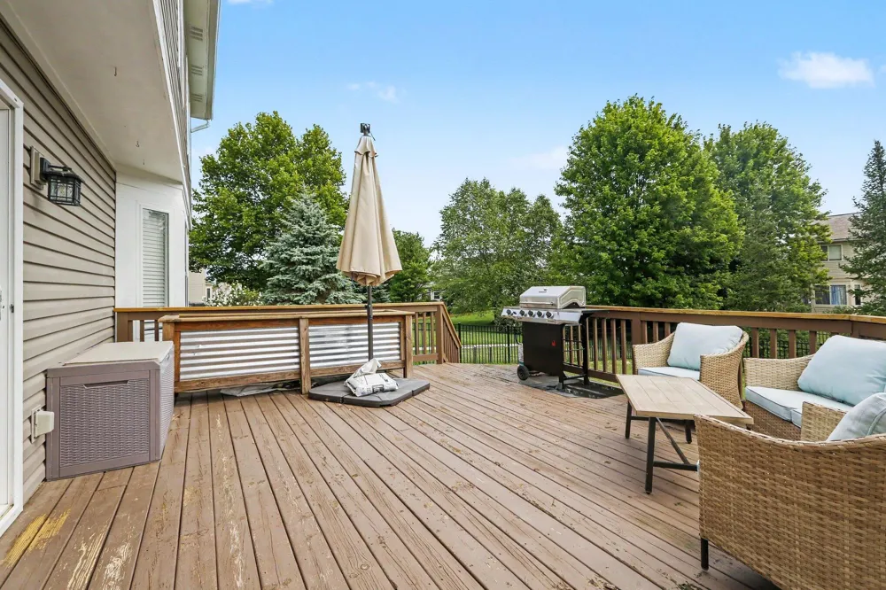 1362 Carston Lane Chelsea, MI 48118