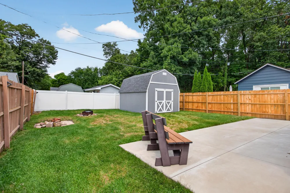 500 Wilbur Avenue Brooklyn, MI 49230