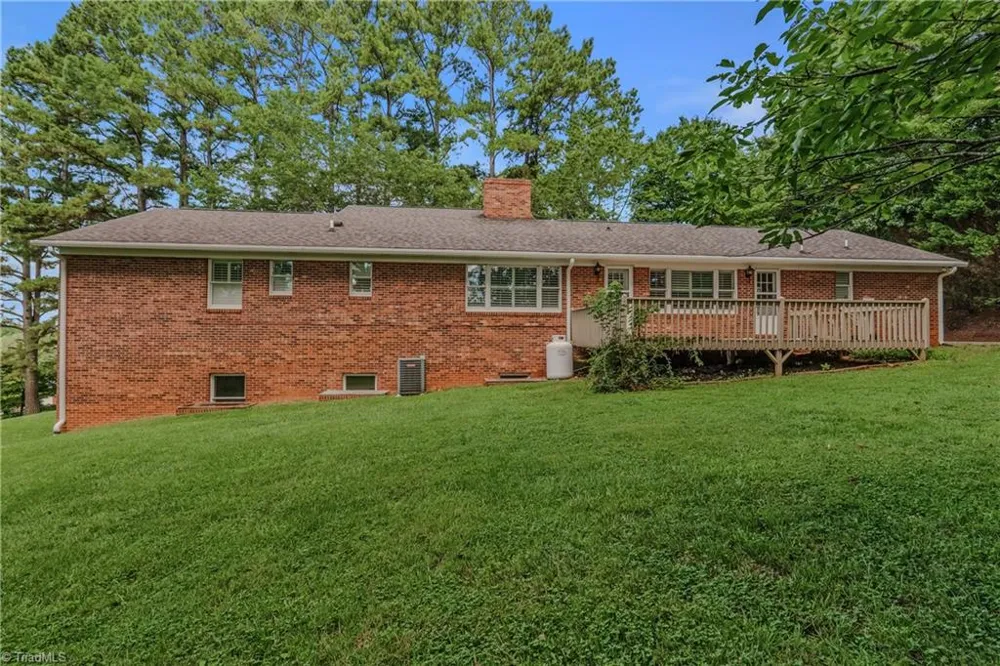 2160 Margaret Drive Mount Airy, NC 27030