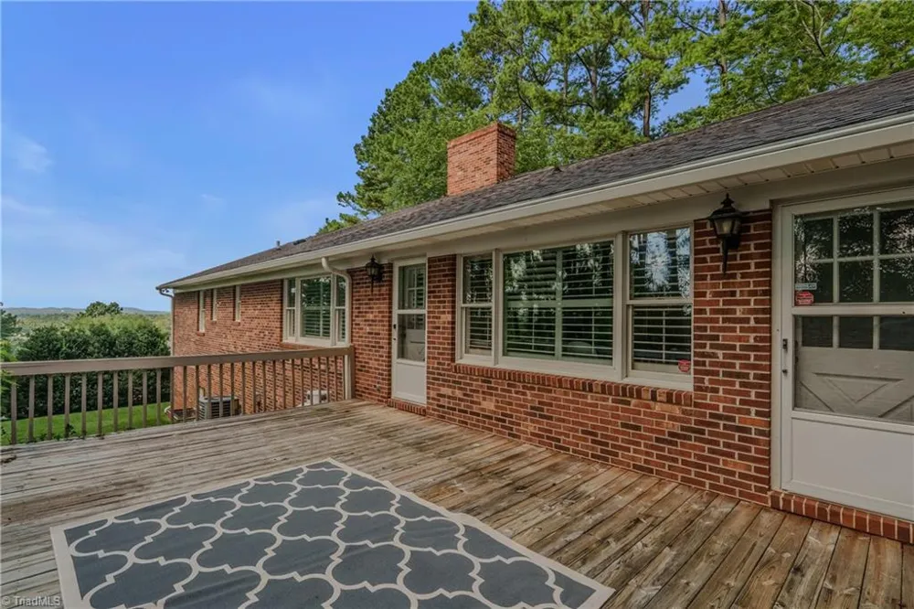 2160 Margaret Drive Mount Airy, NC 27030