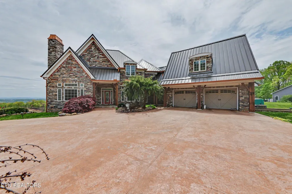 498 Proffitt Ridge Rd Mooresburg, TN 37811