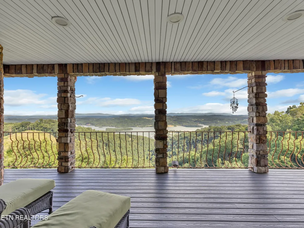 498 Proffitt Ridge Rd Mooresburg, TN 37811
