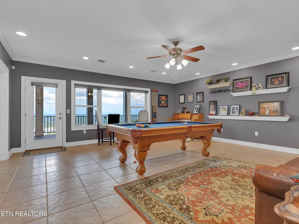498 Proffitt Ridge Rd Mooresburg, TN 37811