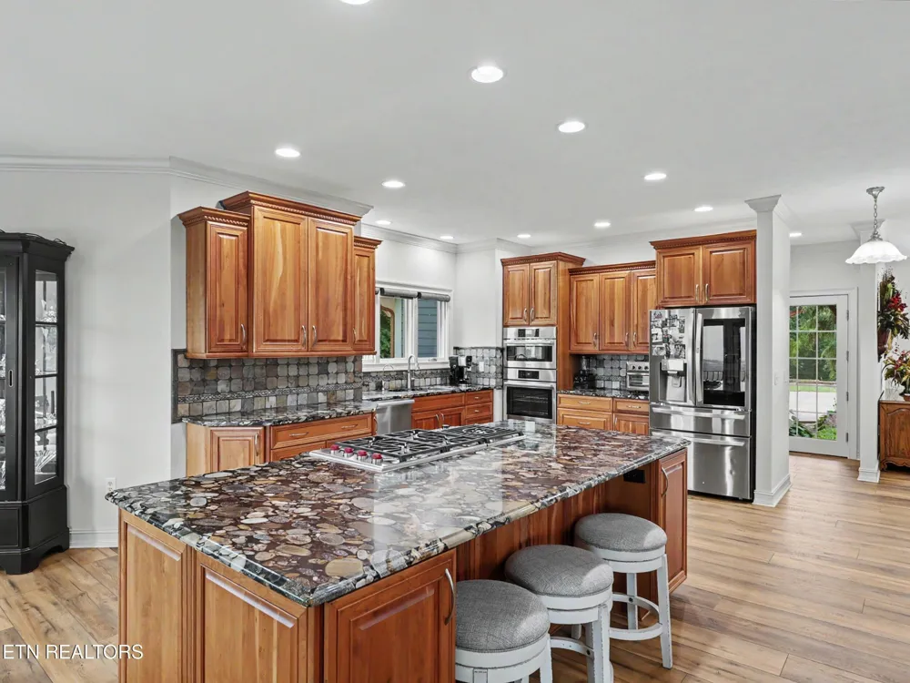 498 Proffitt Ridge Rd Mooresburg, TN 37811