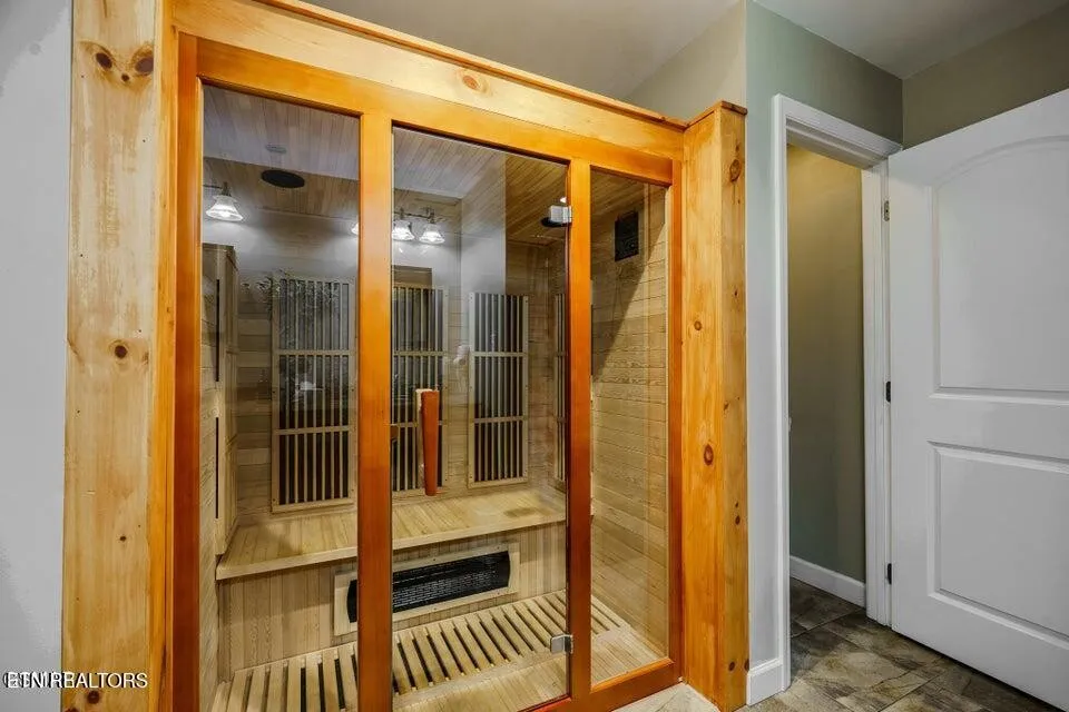 1410 Hurley Drive #502 Sevierville, TN 37862