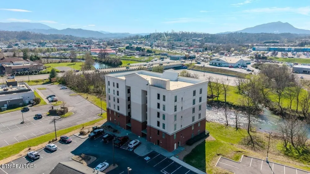 1410 Hurley Drive #502 Sevierville, TN 37862