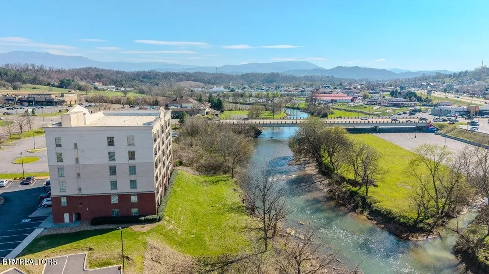 1410 Hurley Drive #502 Sevierville, TN 37862