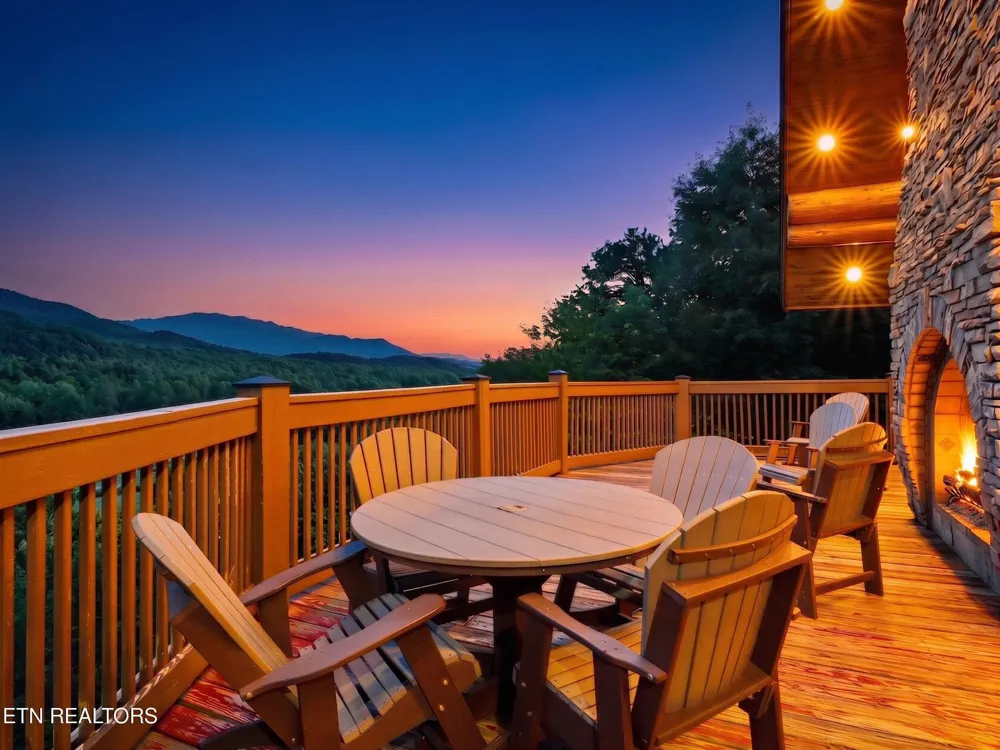213 Matterhorn Drive Gatlinburg, TN 37738