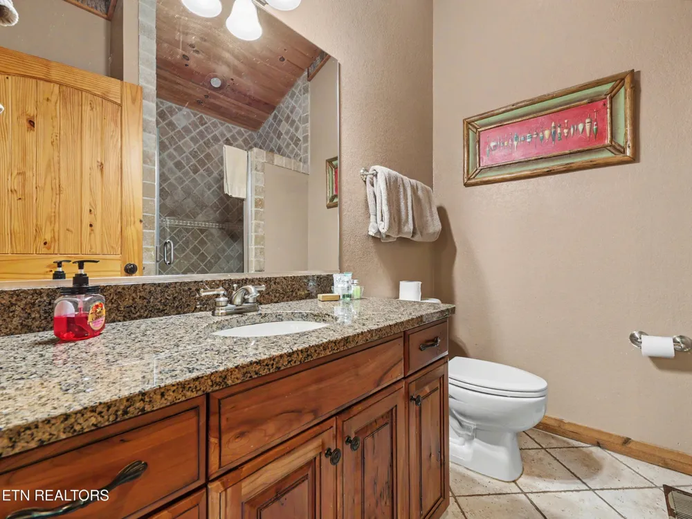 213 Matterhorn Drive Gatlinburg, TN 37738