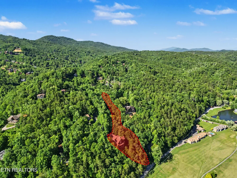 213 Matterhorn Drive Gatlinburg, TN 37738