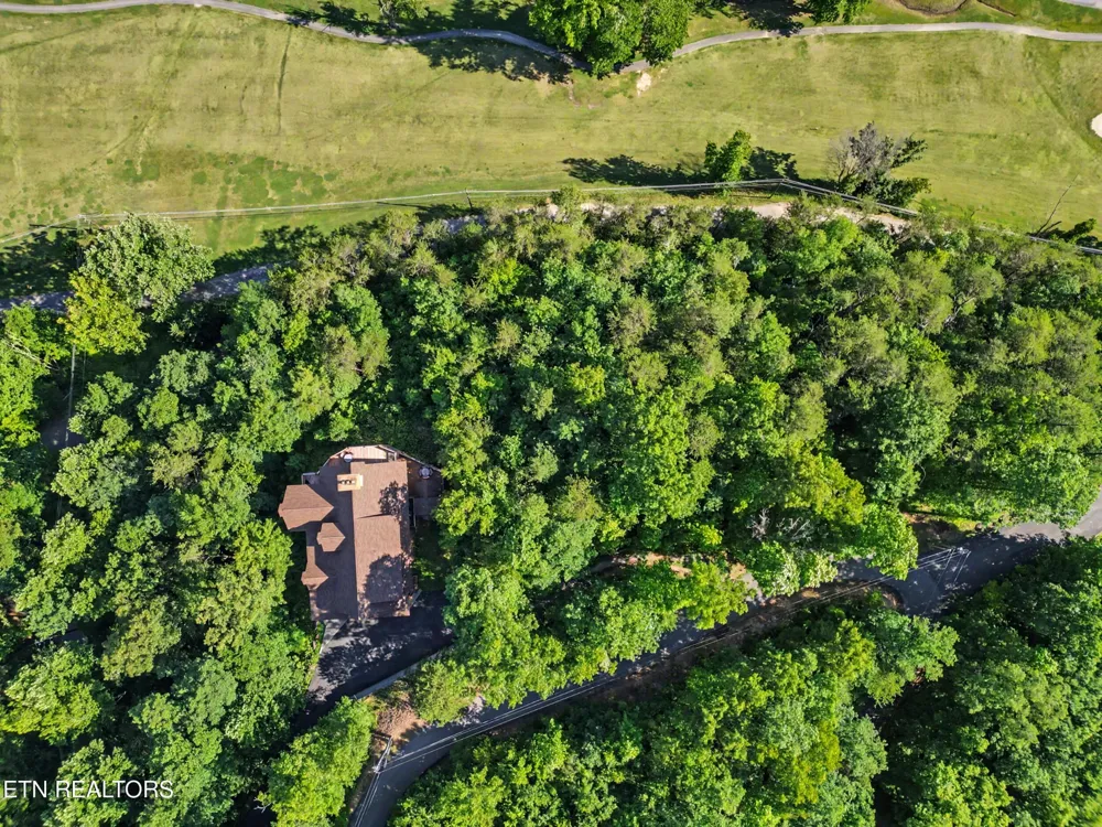 213 Matterhorn Drive Gatlinburg, TN 37738