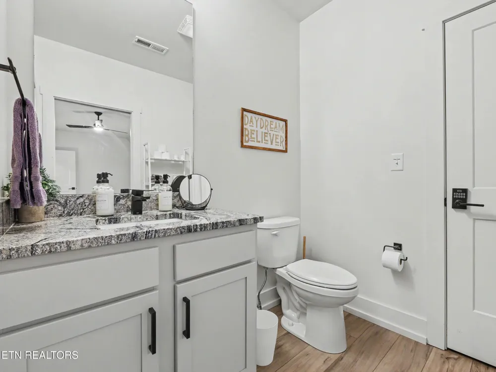 426 Fleeta Williams Way Sevierville, TN 37862