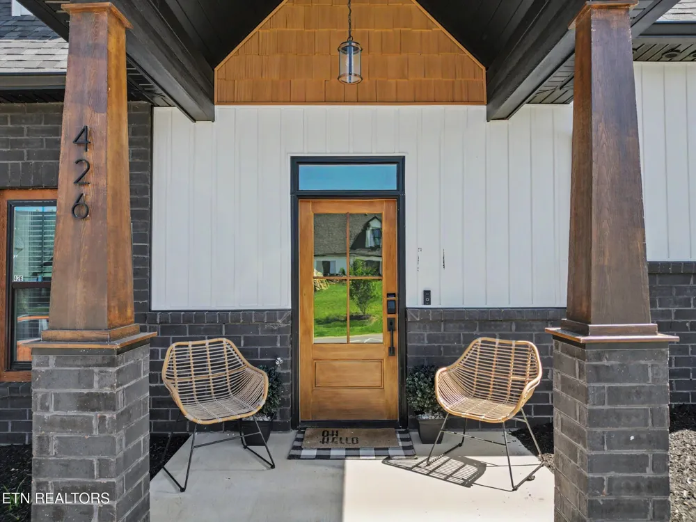 426 Fleeta Williams Way Sevierville, TN 37862