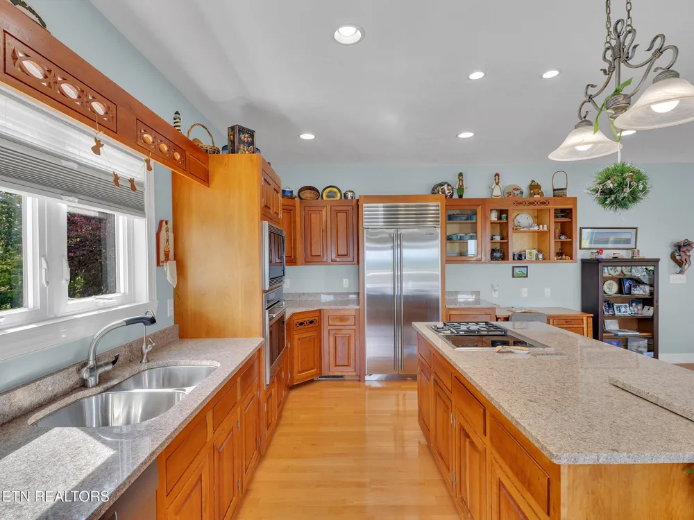 496 Proffitt Ridge Rd Mooresburg, TN 37811