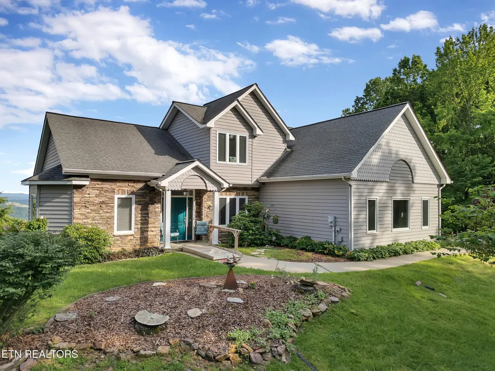 496 Proffitt Ridge Rd Mooresburg, TN 37811