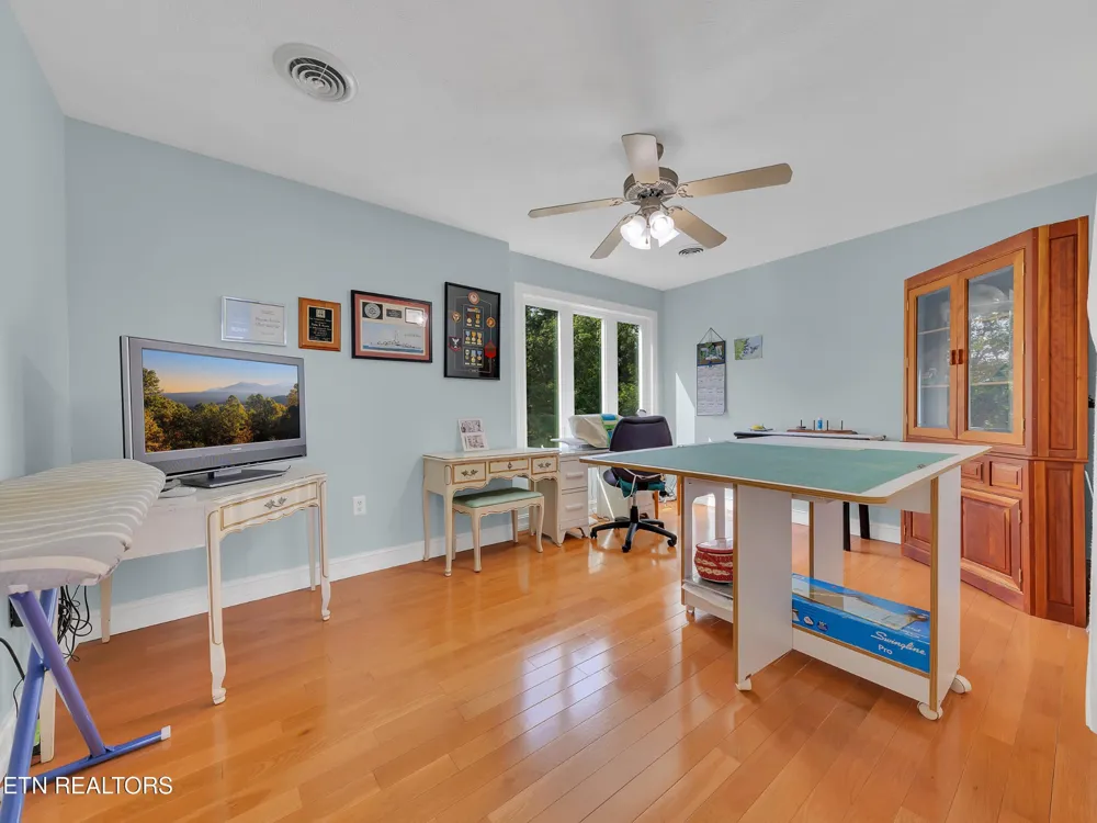 496 Proffitt Ridge Rd Mooresburg, TN 37811