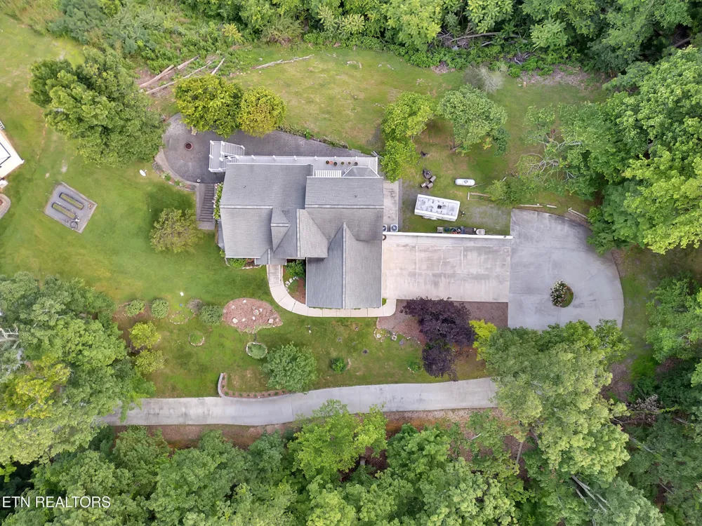 496 Proffitt Ridge Rd Mooresburg, TN 37811