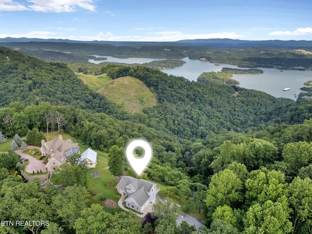 496 Proffitt Ridge Rd Mooresburg, TN 37811