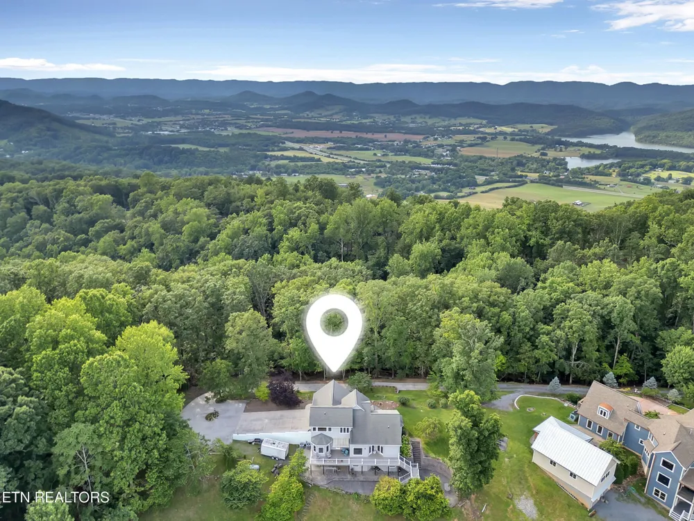 496 Proffitt Ridge Rd Mooresburg, TN 37811