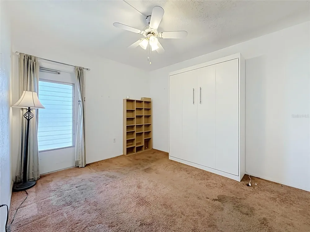 9945 47TH AVENUE #203 St Petersburg, FL 33708