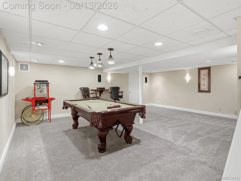 52338 Livingstone Court Shelby Charter Township, MI 48316